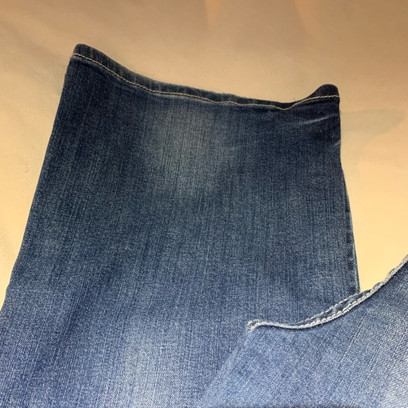 Blue jeans - Picture 3 of 7